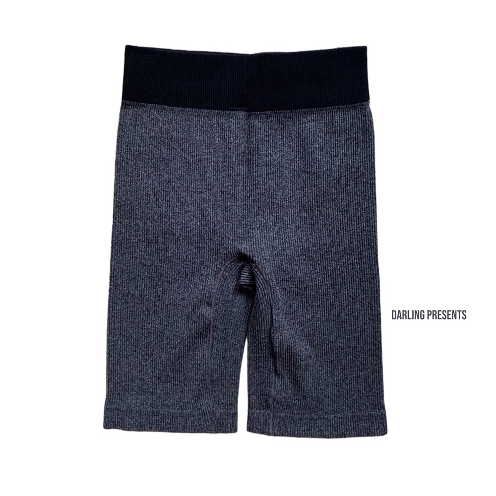 Zenana Ribbed Long Bike Shorts Women Color Charcoal Size L/XL - Picture 2 of 5